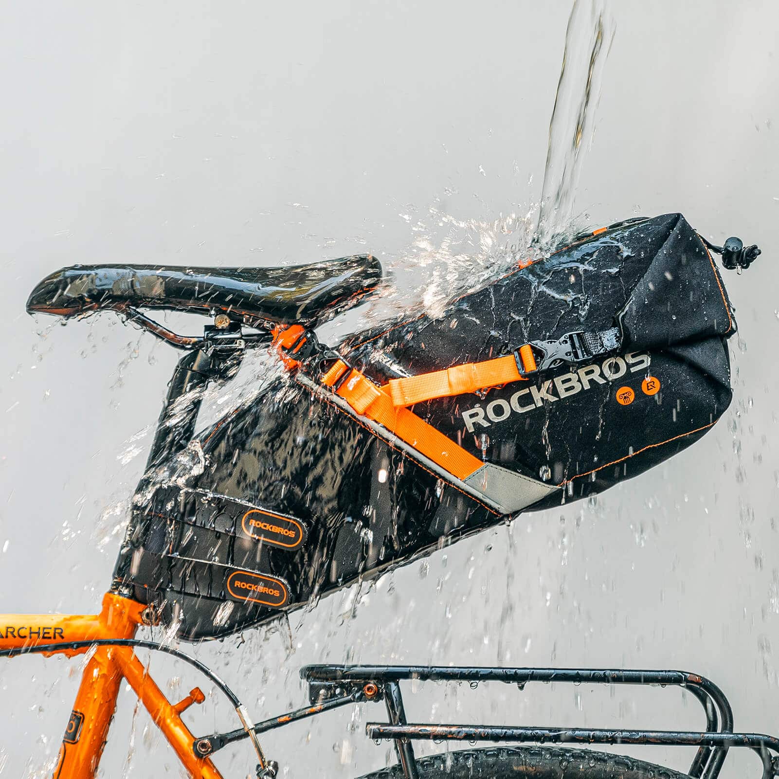 Bolsa de sillín impermeable para bicicletas de montaña y carretera, 10L, ROCKBROS - Imagen 4